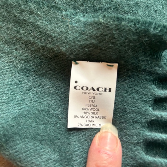 Coach Signature Wrap/scarf - Picture 4 of 4